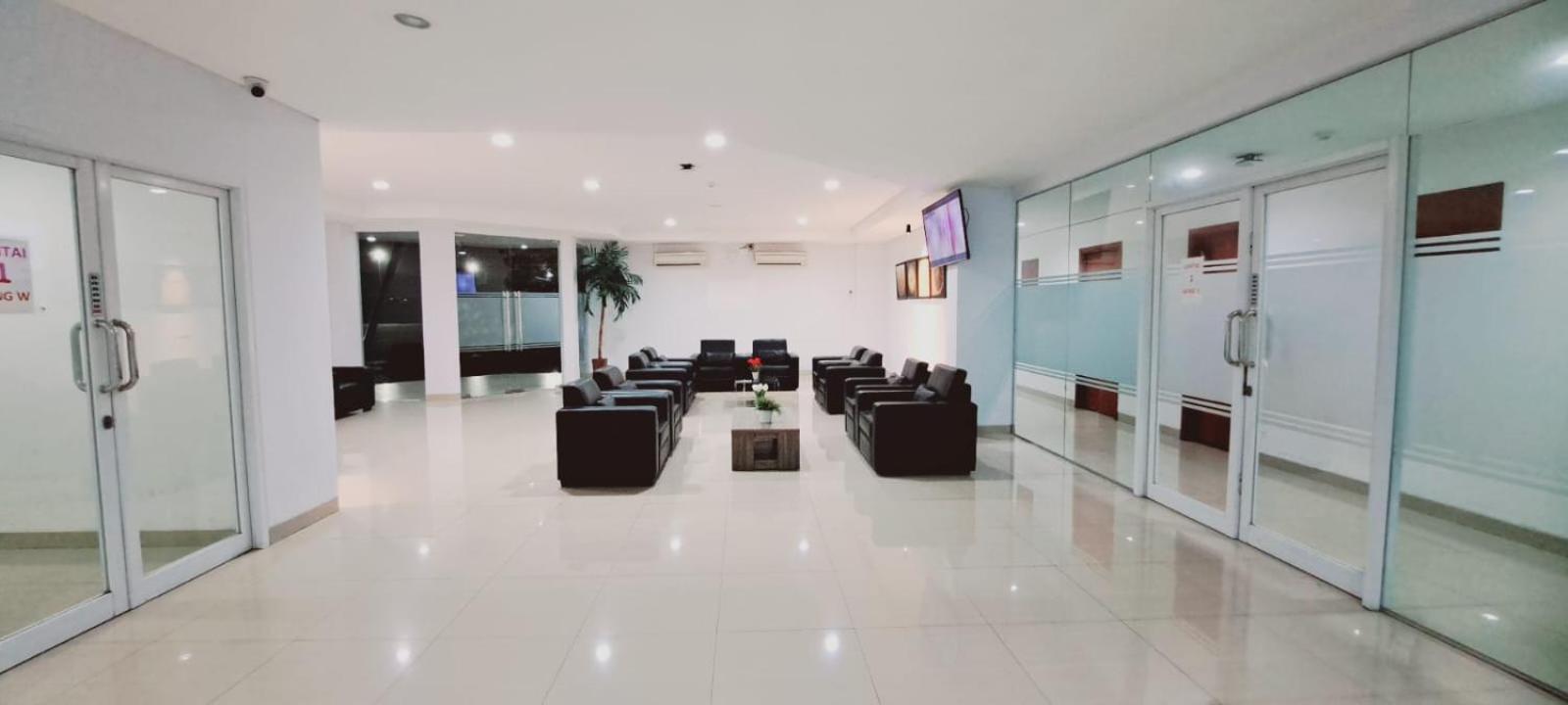 Tos Hotel & Convention Center Tangerang Powered By Archipelago 外观 照片